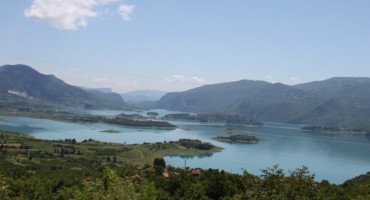 Prekrasna panorama Ramskog jezera