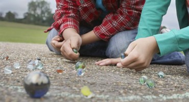 klikeri, igra gume, Savjetovališta Centra za nestalu i zlostavljanu djecu, 1000 pikula