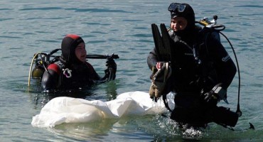 Iz Save izvučeno tijelo sa ciglama na nogama i selotejp trakom preko očiju