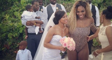 Nju niko nije očekivao: Svi su ostali šokirani kada se ona pojavila na vjenčanju i to ovako obučena! 