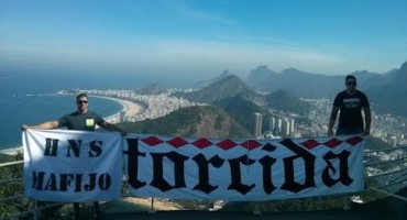 Torcidin transparent HNS mafijo na brdu iznad Rija