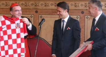 'Vatreni' na primanju kod kardinala Bozanića