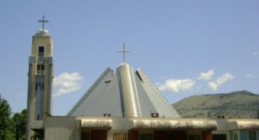  Svećeničko ređenje petorice svećenika u mostarskoj katedrali 