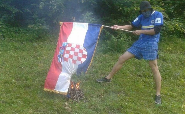 U Vitezu spaljena Hrvatska zastava, u Sarajevu vatromet i proslava poraza Hrvatske