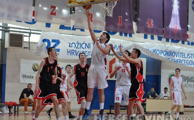 HKK Zrinjski - KK Čelik 85:67