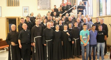 Duhovna zvanja, duhovna obnova