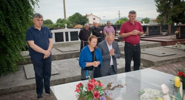 Dario Kordić posjetio Grude i grob prvog predsjednika HR-HB Mate Bobana