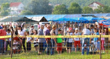 Posušje: Dernek na Ilijinu brdu 