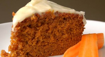 Neobičan, ali vrlo ukusan, zdrav i jednostavan: Kolač od mrkve