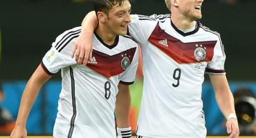 Schurrle i Özil ugasili nadu superneugodnog Alžira