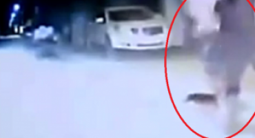 Stravičan snimak: Žena zapalila ljubavnicu svoga muža, ona ispuštala jezive krike!