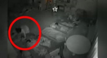 Šokantno: Tete su vukle i bacale djecu po podu, davale im vino i prijetile 