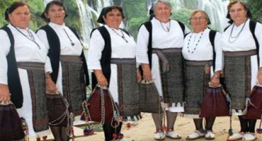 Ljubuški: Zajedno broje 450 godina, a njihova ganga čula se i na Trgu svetog Petra u Rimu