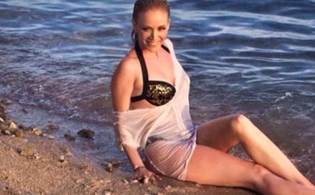 Jelena Rozga, kupanje, plaža
