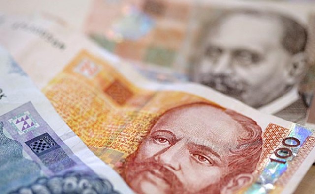 HNB: Srednji tečaj dolara i franka iznad 7 kuna
