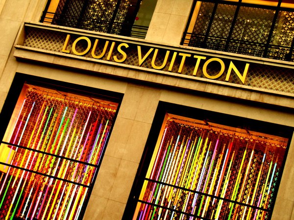 Louis Vuitton  Modni brendovi