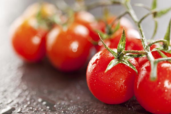 Trik s cherry rajčicama koji će osvojiti i najnespretnije u kuhinji