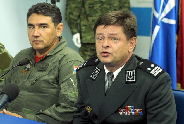 Pilot posvjedočio o drami u zraku