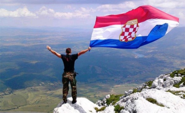 TREĆE SE NE ISPLATI Budi profesionalni Hrvat, ili se ne sjećaj hrvatstva