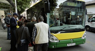 Vozač ga odbio pustiti u autobus zbog neugodnog mirisa!