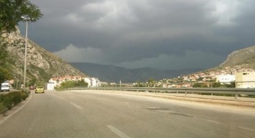 Pogledajte kakvo je bilo nebo nad Mostarom uoči jučerašnjeg nevremena