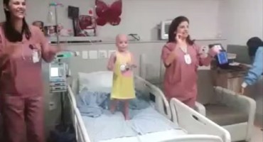 bolesna djevojčica, medicinske sestre, Sao Paulo