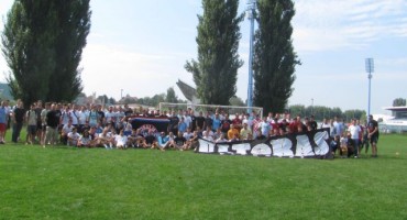 Vinkovci:  Ultrasi pokazali veliko srce za Antonia Lozića-Lozu