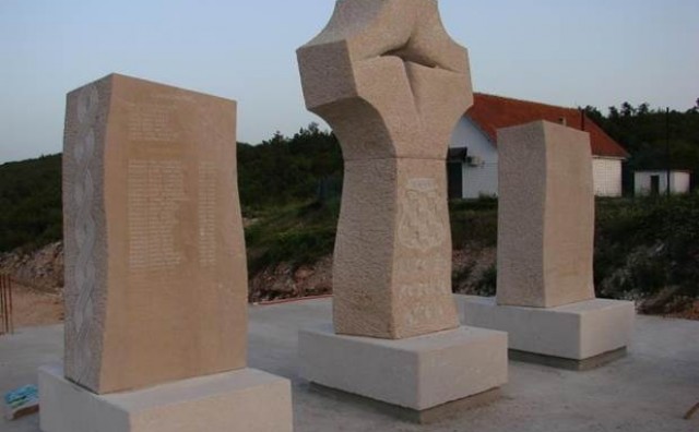 Crne lokve, Zdenko Čosić, Božo Galić.