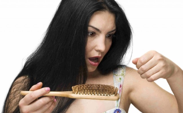 Žene se opadanja kose boje više nego celibata ili debljine