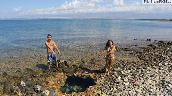 rupa, plaža na obali, kćerka
