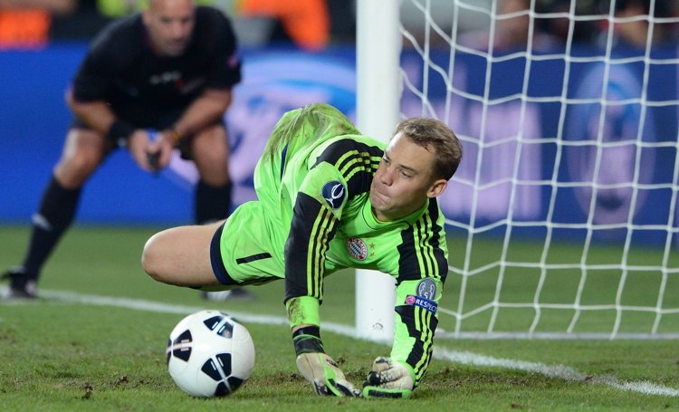 Manuel Neuer komunicira na hrvatskom jeziku !