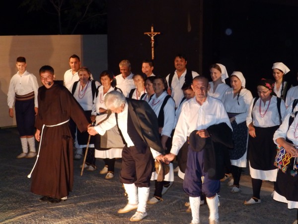 Premijerno odigrana predstava 'Kako se gradio Križ na Križevcu?'