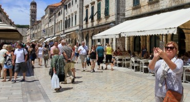 'Udario me šakom u nos, vikao gdje sam bila '91., dva puta sam se onesvijestila!'