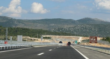 Ugrožen nastavak gradnje autoceste na Koridoru 5 C