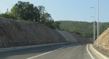 Na većini cestovnih pravaca promet se odvija bez zastoja i posebnih ograničenja - 01.11.2016