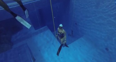 najdublji bazen , plivanje