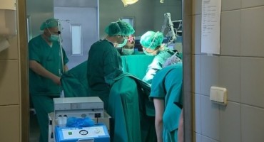 Zagrebački kirurg izveo nevjerojatnu operaciju!