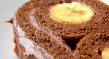 Rolat sa bananama, recepti, desert, kolač