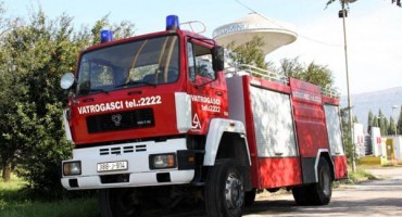 Aluminijevi vatrogasci uspješno izveli vatrogasnu vježbu s izrazito složenim scenarijem