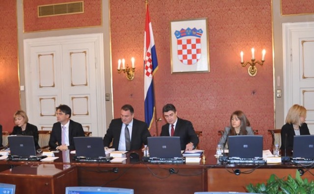 Vlada RH, odluke, Hrvatska