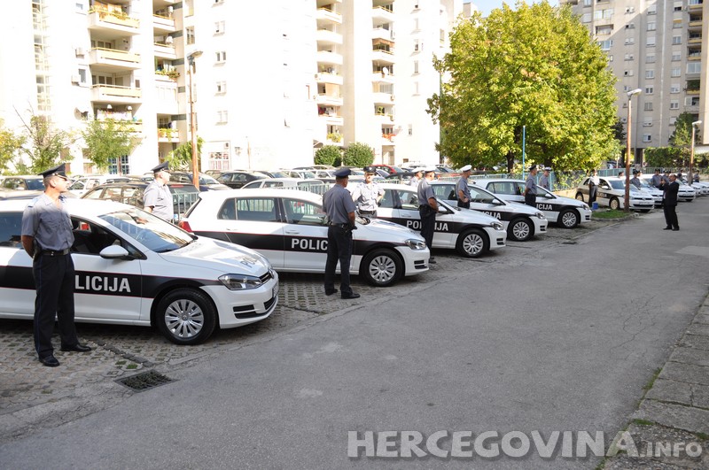 Policija HNŽ-a dobila nova vozila  i uniforme