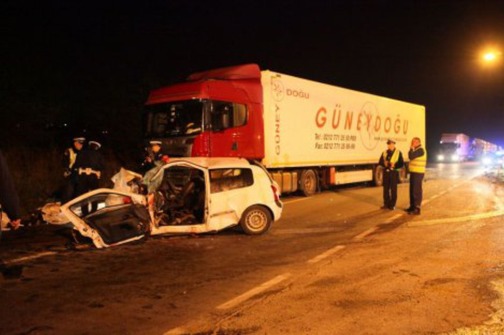 Strašna tragedija: Četvero mladih poginulo vraćajući se iz svatova