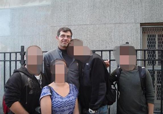 Učitelj 'iz pakla' tjerao školarce da se međusobno seksaju!