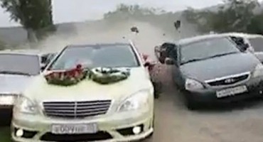 teška prometna nesreća, mladenci, svatovi