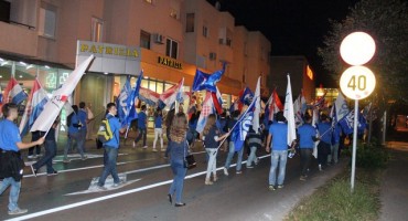 Hrvatski odgovor: 10.000 Mostaraca uz HNS