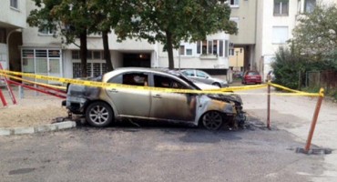 Mostar: Odvjetniku zapaljen automobil
