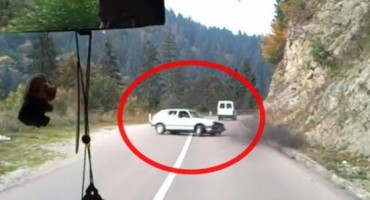 Golfom u rikverc: Zbog ovakvih glupiranja, nevini ljudi ginu na cestama u BiH