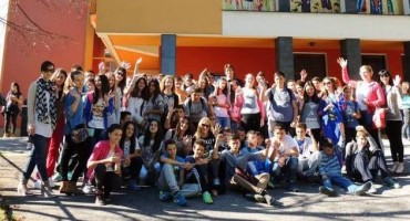 Grude, Sovići, škola, posjeta