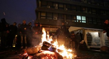 Ovo je Hrvatska: Branitelj se zapalio uz povik: Živjela Hrvatska, izdržite!