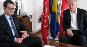 PODVUCIMO CRTU: Novi projekt Zlatka Lagumdžije je poslije Komšića Raguž